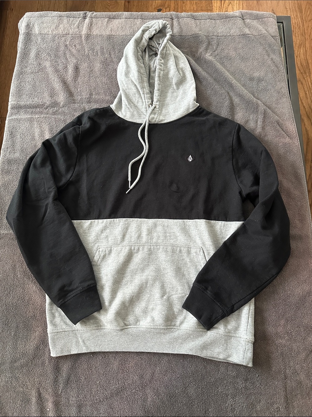 Volcom Two-Tone Black and Light Gray Pullover Hoodie
